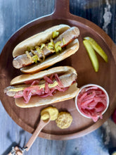 Load image into Gallery viewer, Farmer Wayne's Cooked Cheddar Bratwurst (12oz)